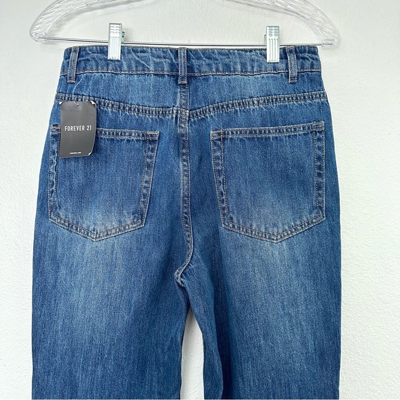 NWT Distressed Dark Blue Boyfriend Jeans | Size 6/M - Picture 5 of 7